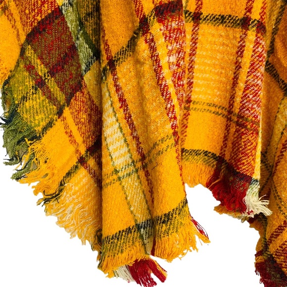 NEW Chloe Cozy Soft Long Boho Plaid Turtleneck Pullover Poncho Fringe - Picture 8 of 12